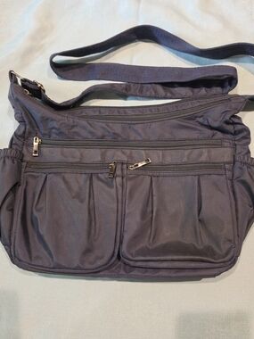 Everyday Crossbody Bag - Navy